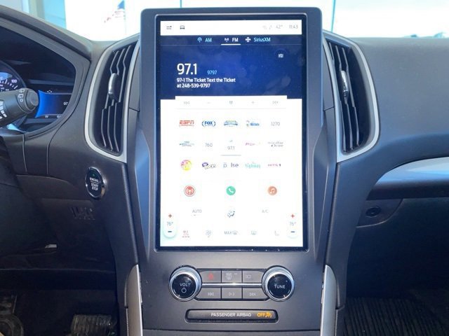 Certified 2024 Ford Edge SEL w/ Convenience Package image 11