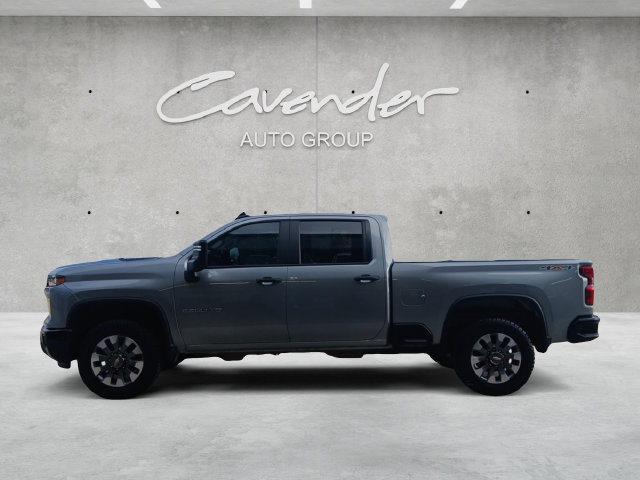 Used 2025 Chevrolet Silverado 2500 Custom w/ Custom Convenience Package AWD/4WD image 14