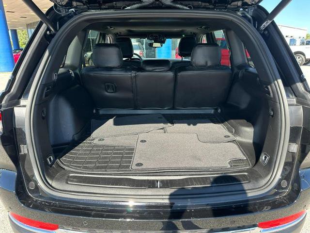 Used 2024 Jeep Grand Cherokee Laredo X w/ Luxury Tech Group I image 5