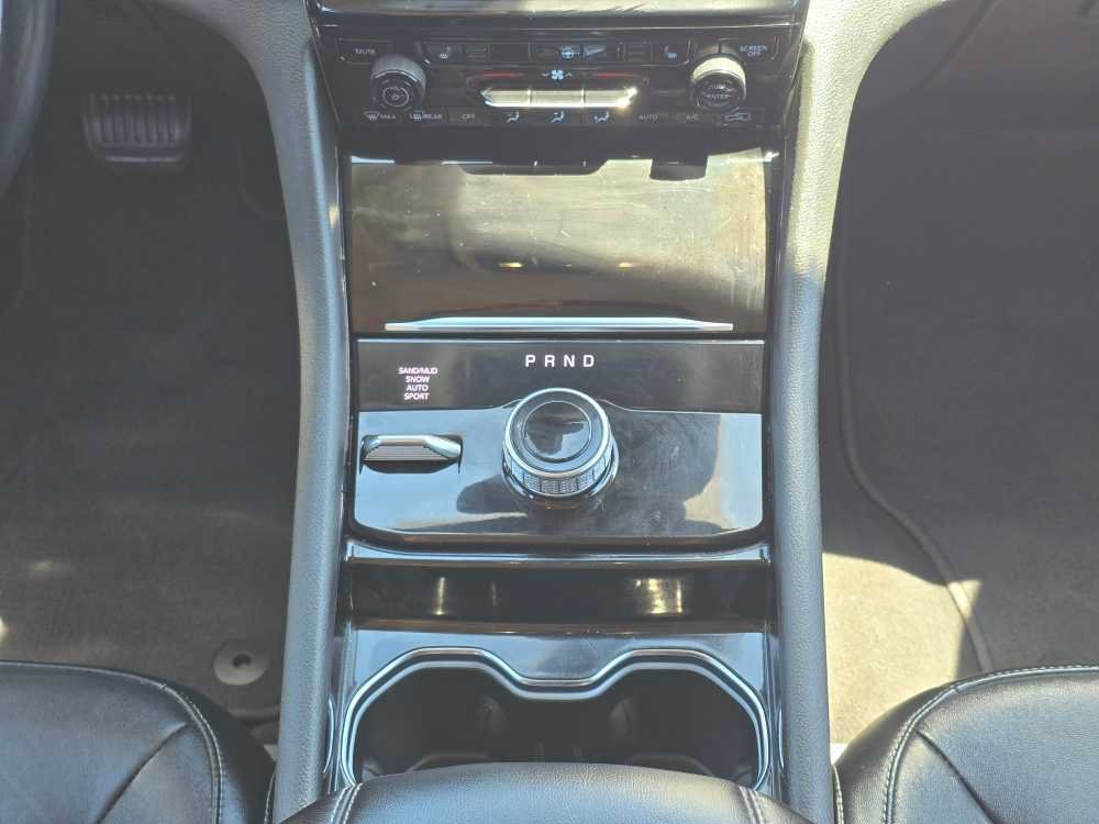 Used 2021 Jeep Grand Cherokee L Limited AWD/4WD image 13