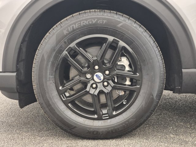 Certified 2025 Ford Explorer Active RWD image 11