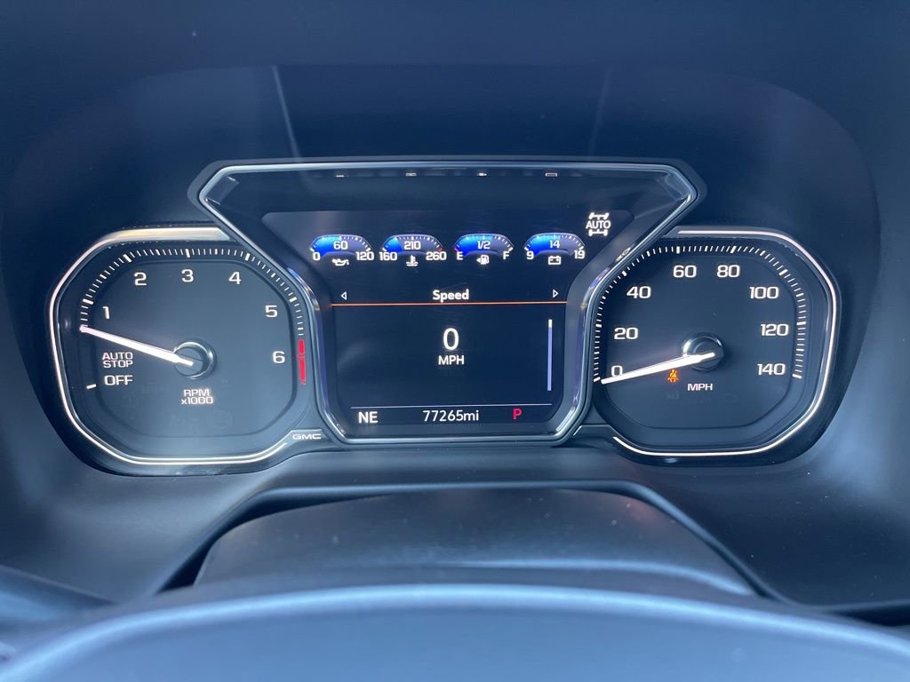 Used 2021 GMC Yukon AT4 image 9