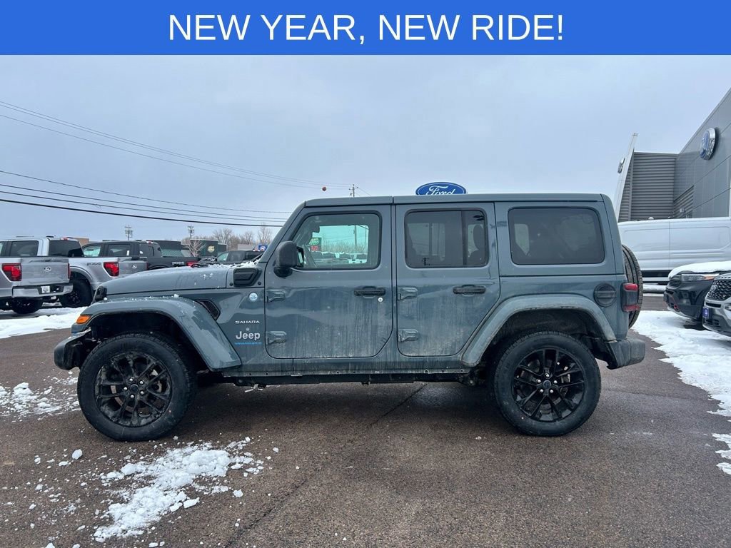 Used 2024 Jeep Wrangler Unlimited Sahara image 3