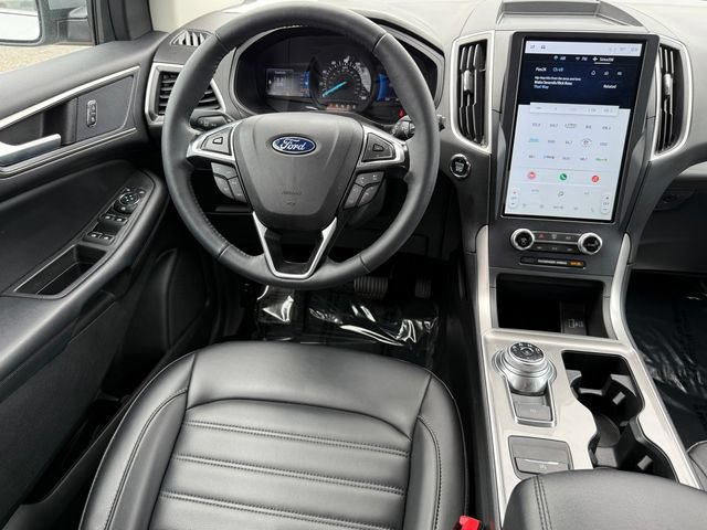 Certified 2023 Ford Edge SEL w/ Convenience Package AWD/4WD image 9