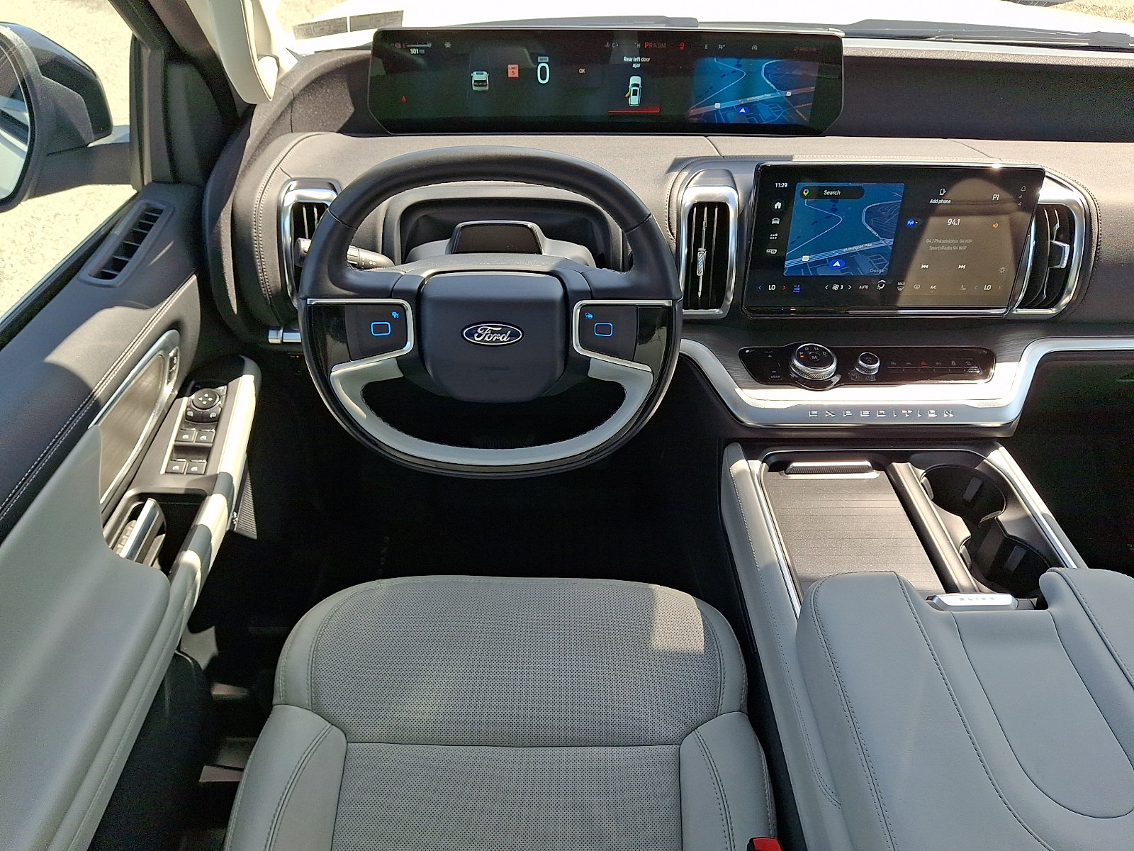 Certified 2025 Ford Expedition Max Platinum w/ Driver's Package AWD/4WD image 15