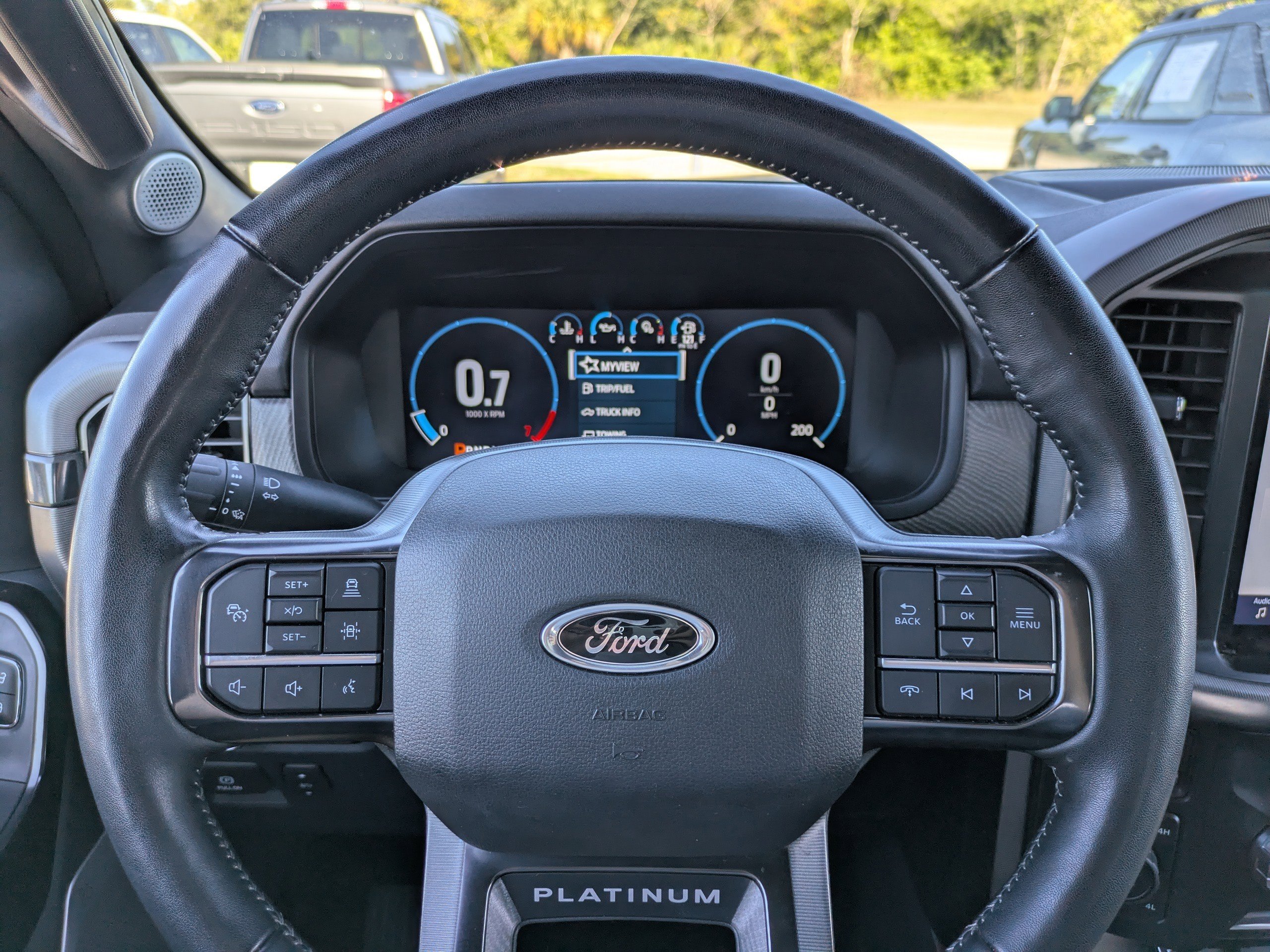 Certified 2022 Ford F150 Platinum w/ Equipment Group 701A High image 24