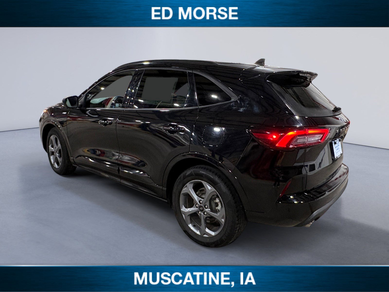 Certified 2023 Ford Escape ST-Line image 3