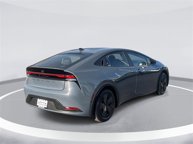 Used 2024 Toyota Prius LE image 6