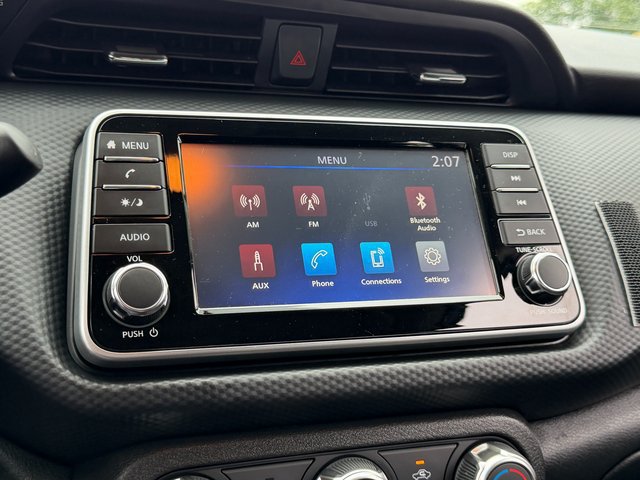 Used 2024 Nissan Kicks S FWD image 5