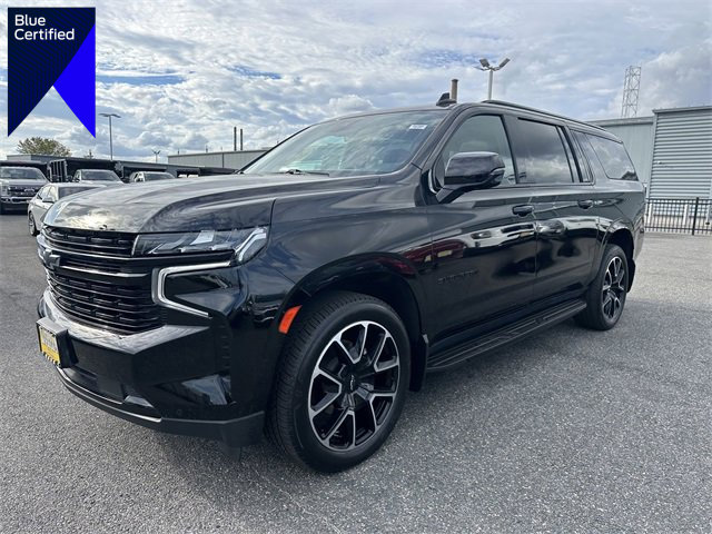 Used 2023 Chevrolet Suburban RST w/ Sport Performance Package