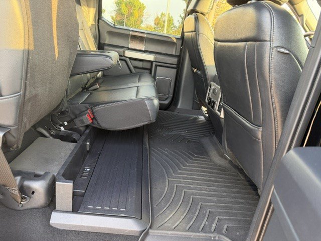 Certified 2022 Ford F350 Lariat w/ Tremor Off-Road Package AWD/4WD image 35