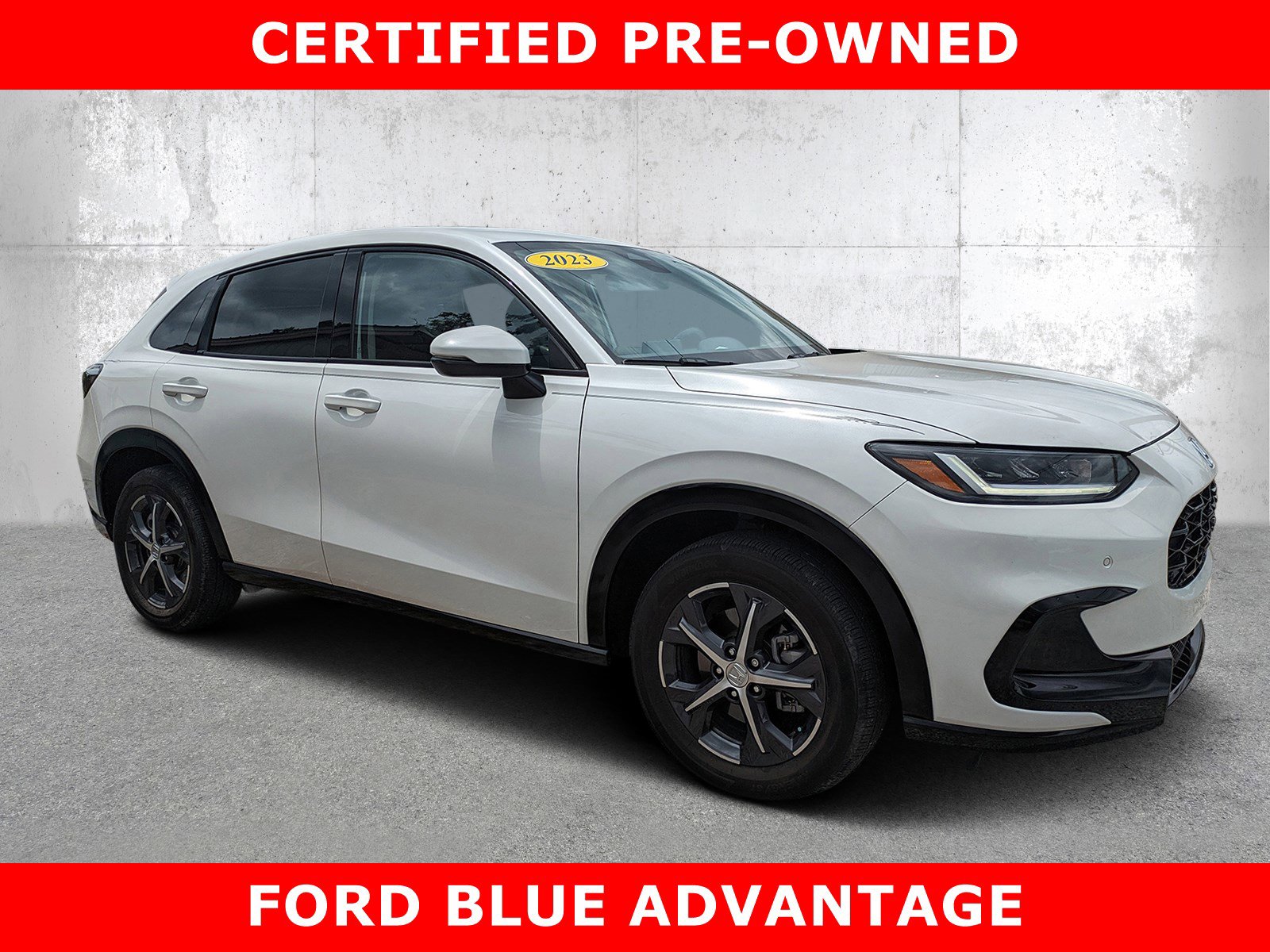 Used 2023 Honda HR-V EX-L image 1