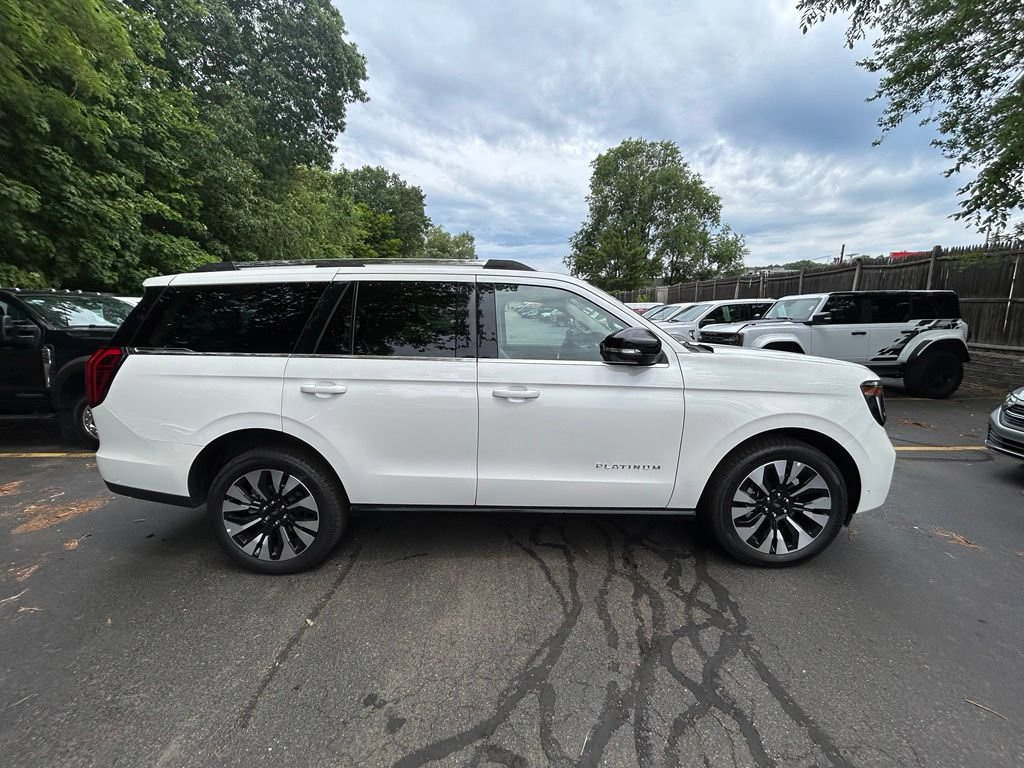 Certified 2025 Ford Expedition Platinum w/ Driver's Package AWD/4WD image 11