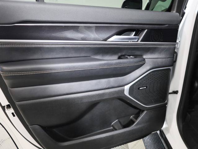 Used 2024 Jeep Wagoneer 4WD w/ Premium Group I image 27