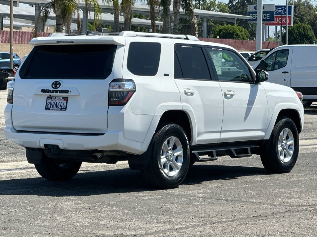 Used 2018 Toyota 4Runner SR5 Premium AWD/4WD image 3