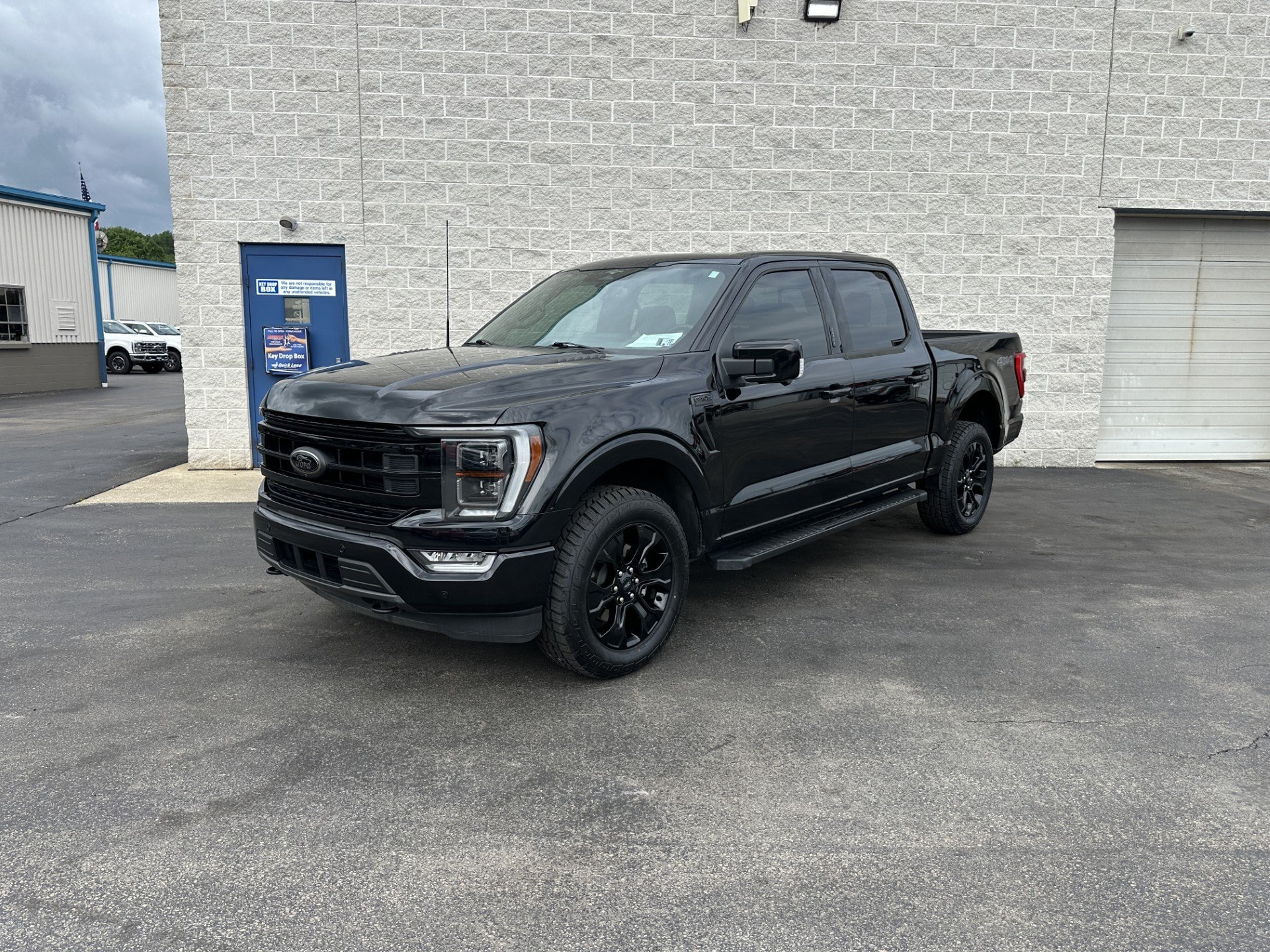 Certified 2023 Ford F150 Lariat w/ Equipment Group 502A High AWD/4WD image 2