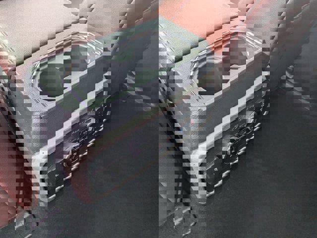 Certified 2024 Ford Expedition Limited image 31