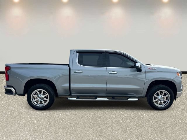 Used 2025 Chevrolet Silverado 1500 LTZ w/ LTZ Premium Package AWD/4WD image 4