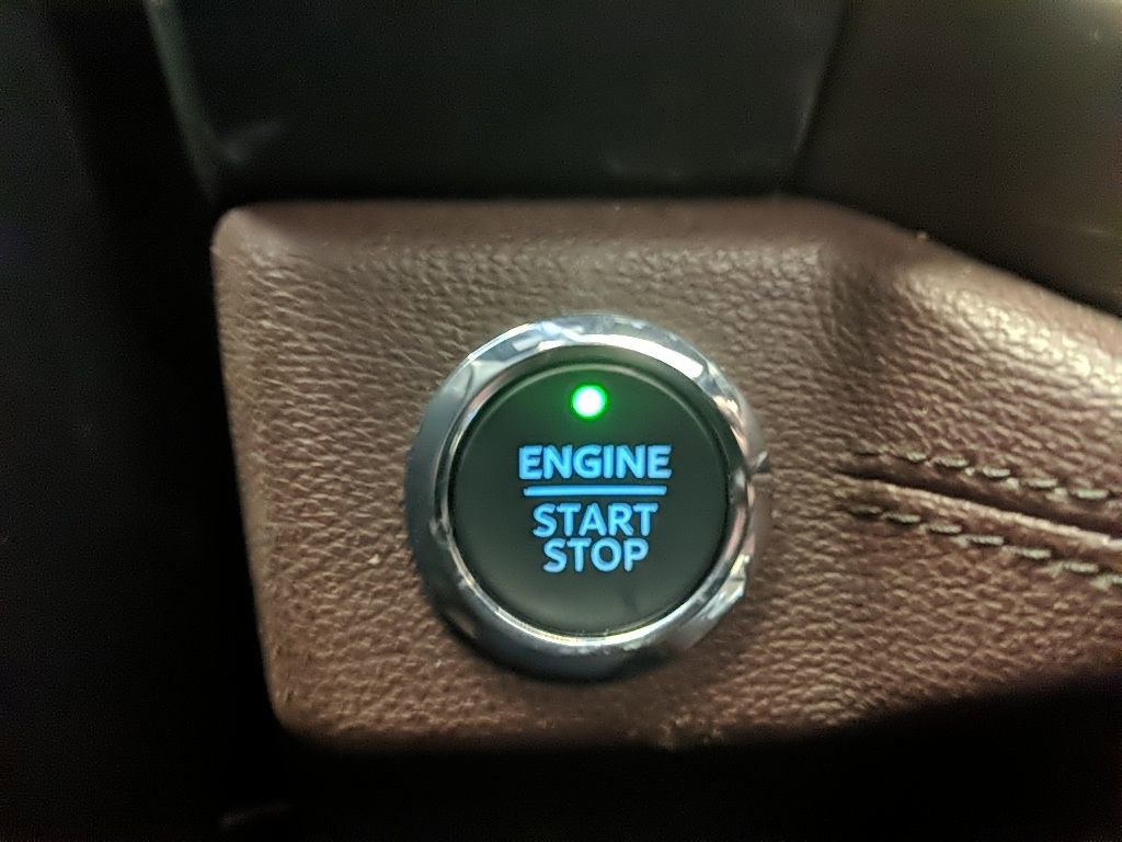 Certified 2023 Ford Expedition Limited image 31