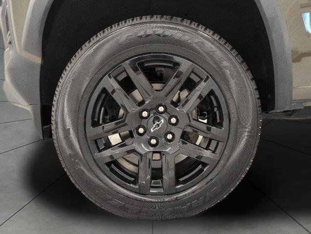 Used 2023 Chevrolet Colorado Trail Boss w/ Technology Package AWD/4WD image 4