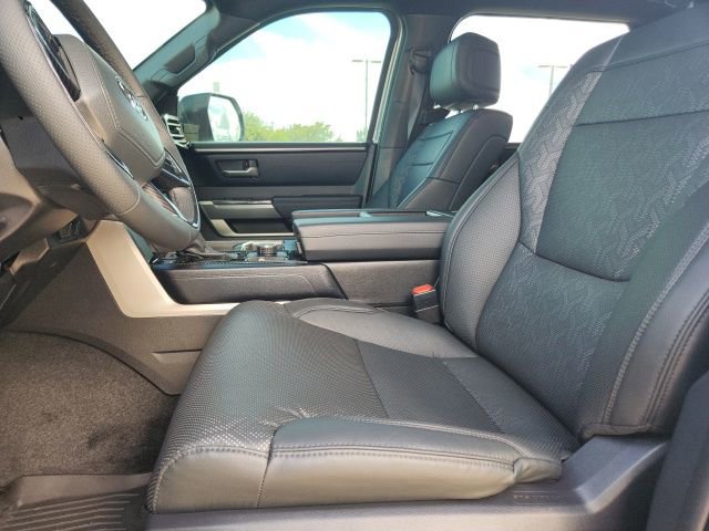 Used 2025 Toyota Tundra SR5 w/ SR5 Premium Package AWD/4WD image 25