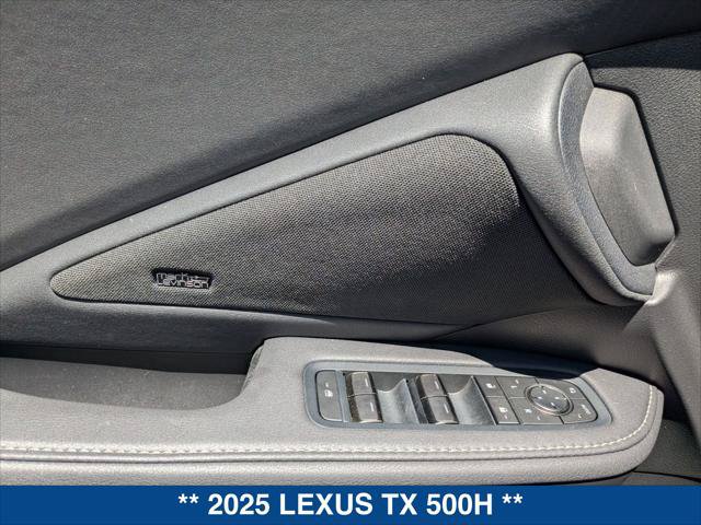 Used 2025 Lexus TX 500h AWD w/ Technology Package image 11