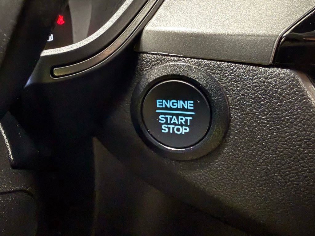 Certified 2025 Ford Escape Active AWD/4WD image 43