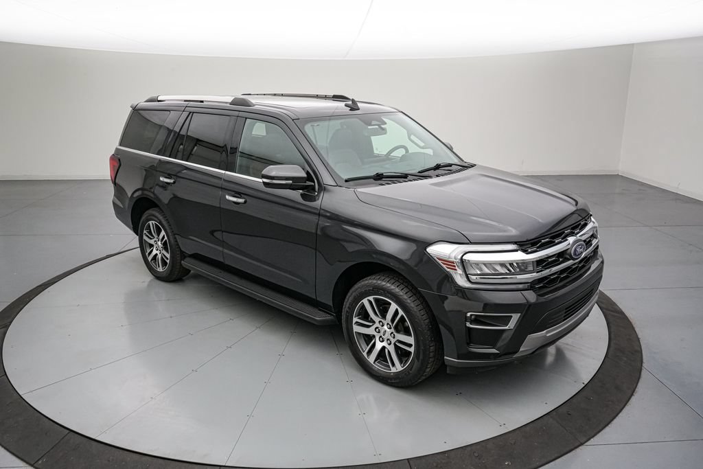 Certified 2024 Ford Expedition Limited AWD/4WD image 2