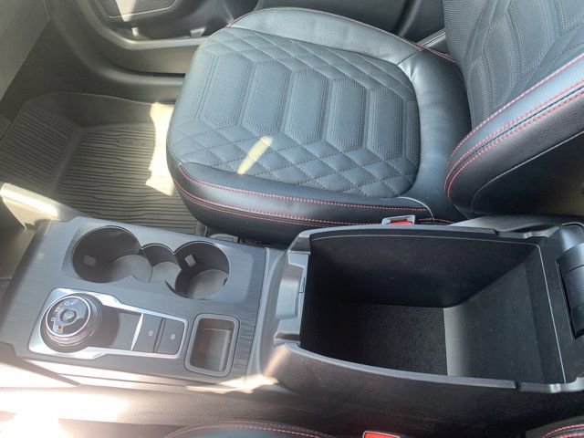 Certified 2023 Ford Escape ST-Line Elite w/ Premium Technology Package image 34