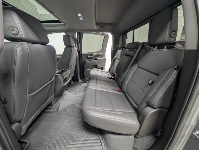 Used 2025 Chevrolet Silverado 1500 LTZ image 16