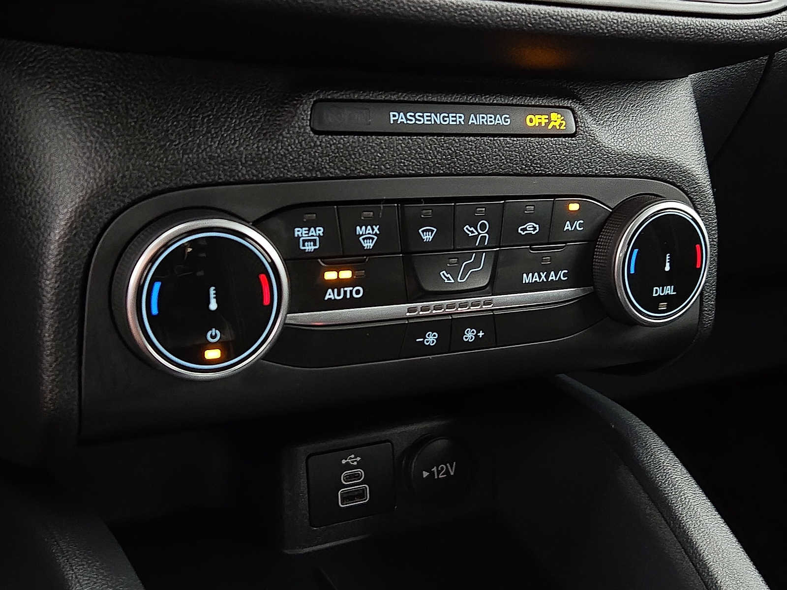 Certified 2025 Ford Escape Active AWD/4WD image 15