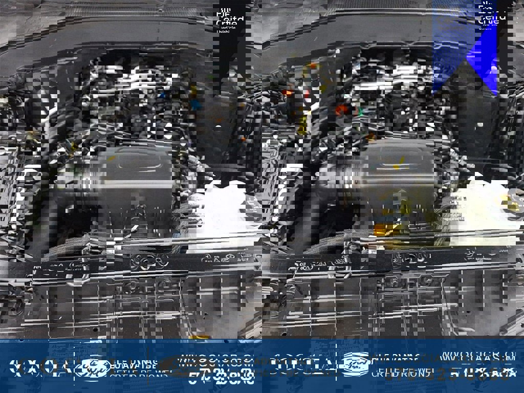 Certified 2022 Ford Explorer XLT w/ Equipment Group 202A image 29