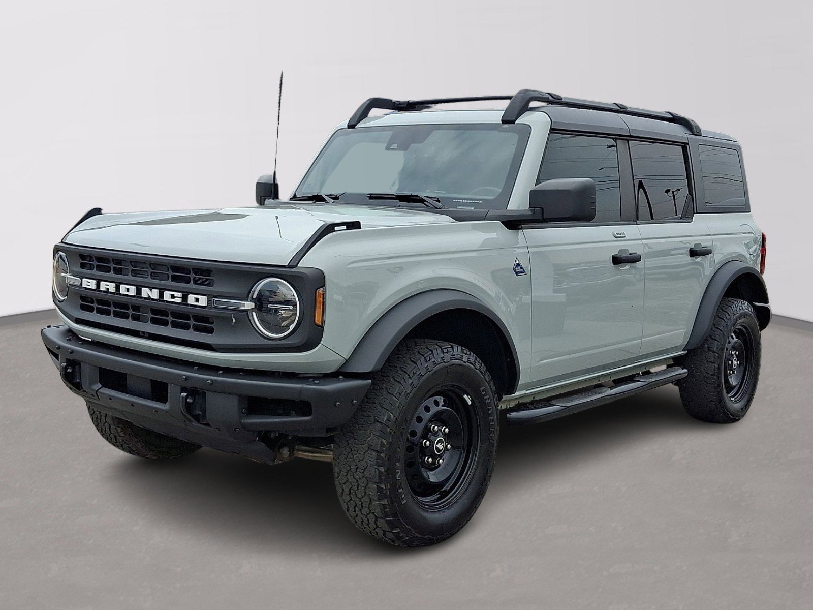 Certified 2023 Ford Bronco Black Diamond image 3