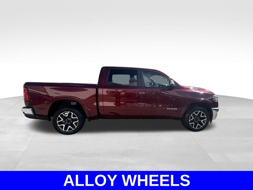 Used 2025 RAM 1500 Laramie AWD/4WD image 3