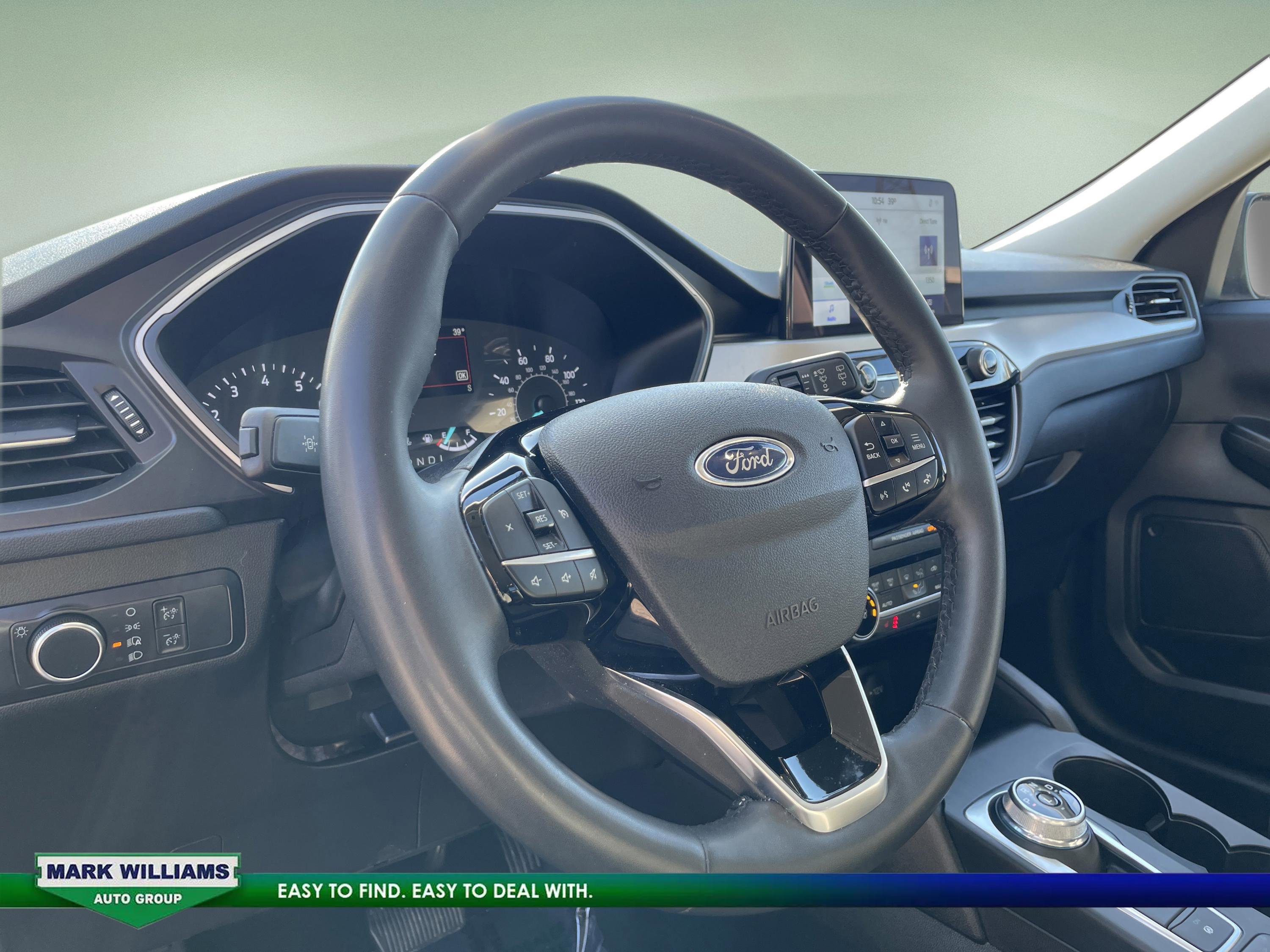 Certified 2022 Ford Escape SE w/ Cold Weather Package image 12