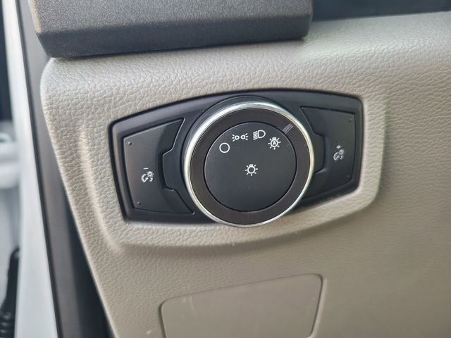 Certified 2019 Ford F550 XLT image 18