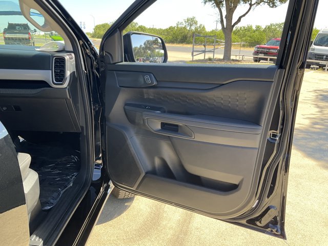 Certified 2025 Ford Ranger XL w/ Trailer Tow Package RWD image 21