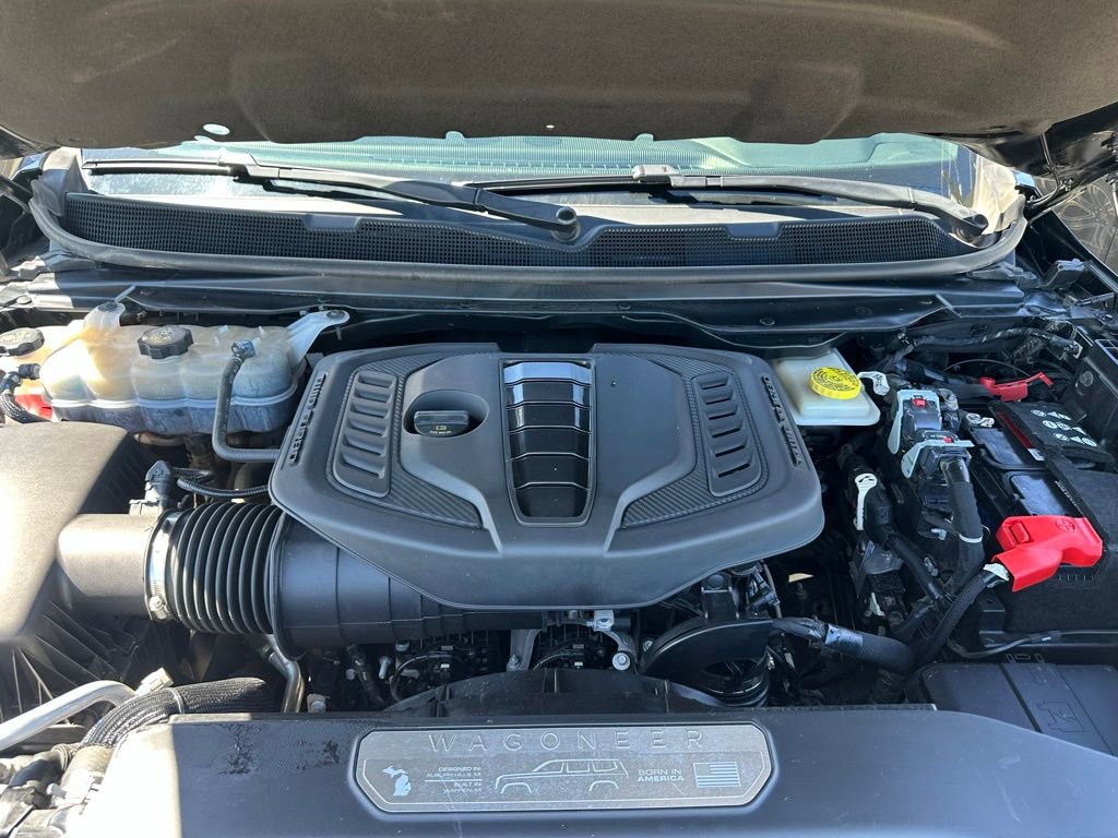 Used 2024 Jeep Wagoneer Series II w/ Flexible Seating Group image 46