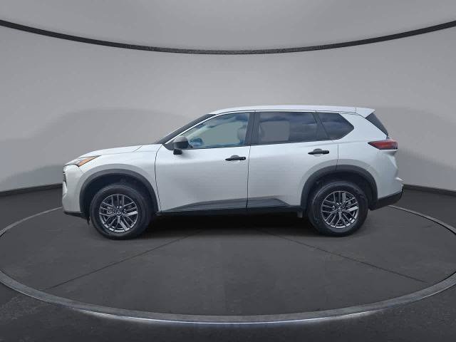 Used 2024 Nissan Rogue S FWD image 5