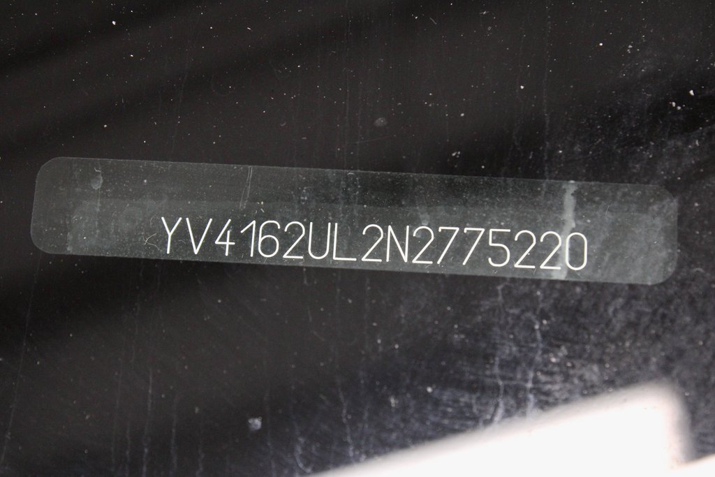 Used 2022 Volvo XC40 T5 Inscription image 37