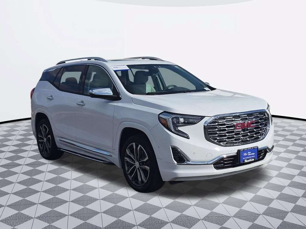 Used 2018 GMC Terrain Denali w/ Advanced Safety Package AWD/4WD image 8