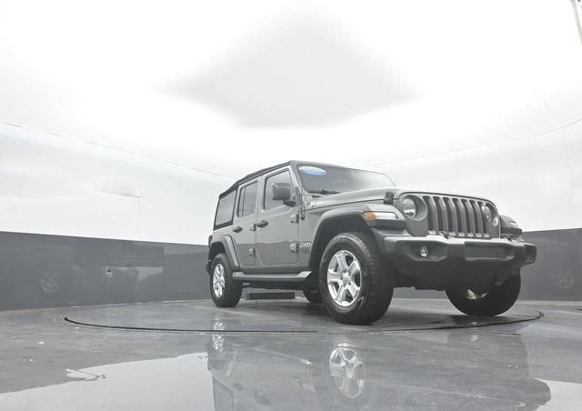 Used 2019 Jeep Wrangler Unlimited Sport S AWD/4WD image 35