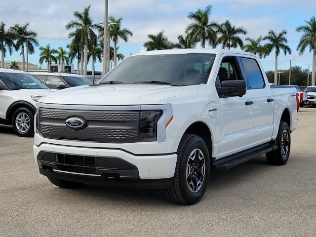 Certified 2023 Ford F150 Lightning XLT image 3