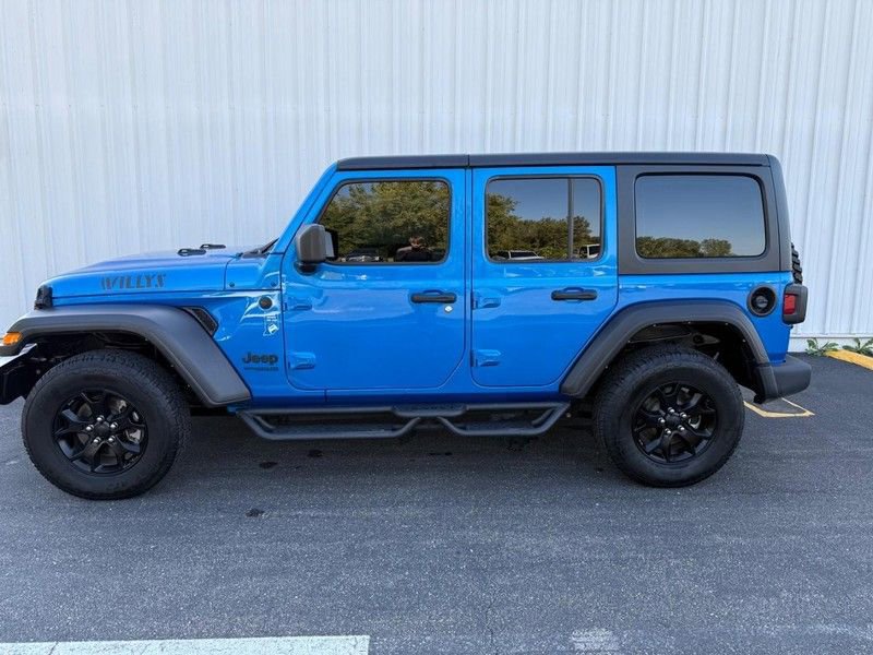 Used 2022 Jeep Wrangler Unlimited Willys image 2