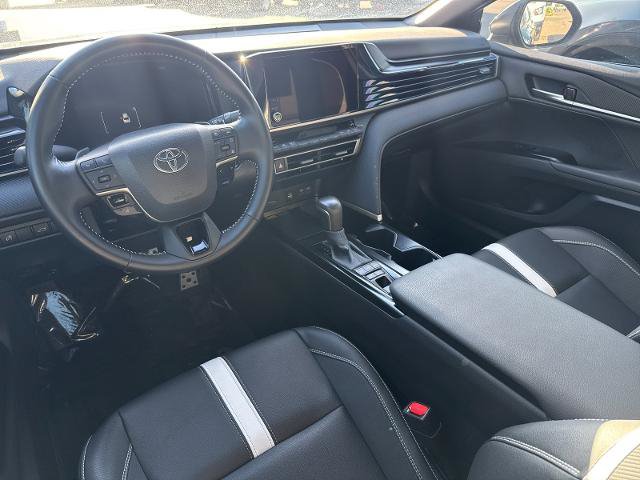 Used 2026 Toyota Camry SE FWD image 9