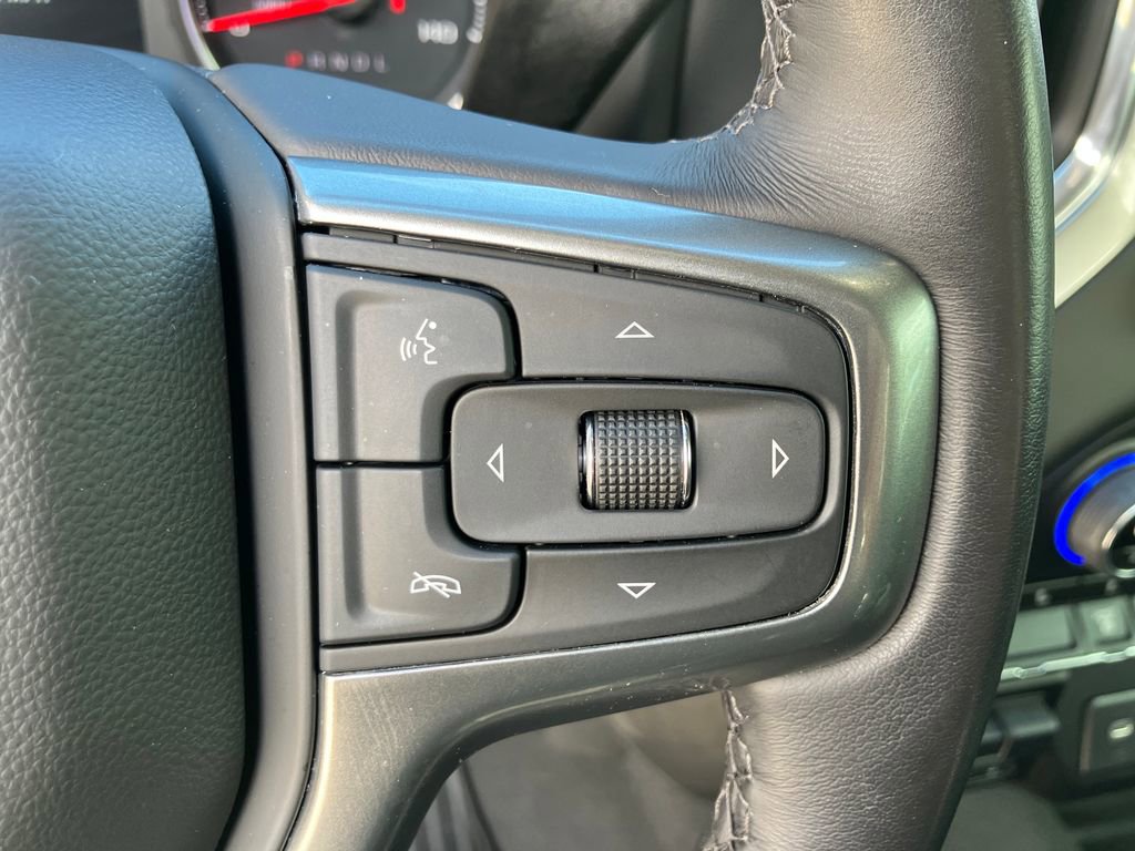 Used 2022 Chevrolet Silverado 3500 LT w/ Convenience Package image 19