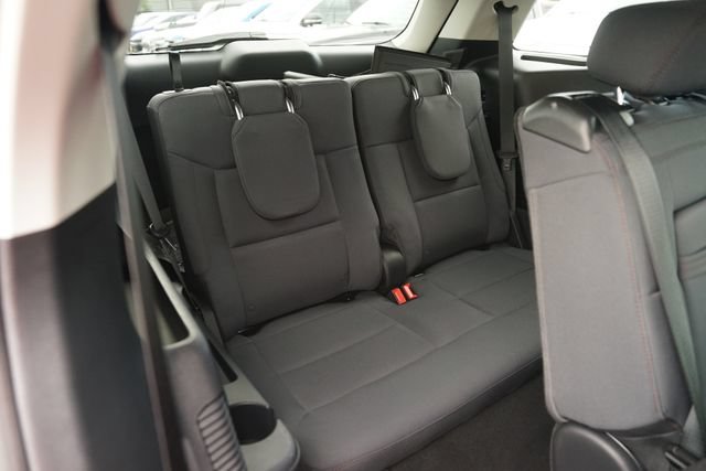 Certified 2025 Ford Explorer Active RWD image 15
