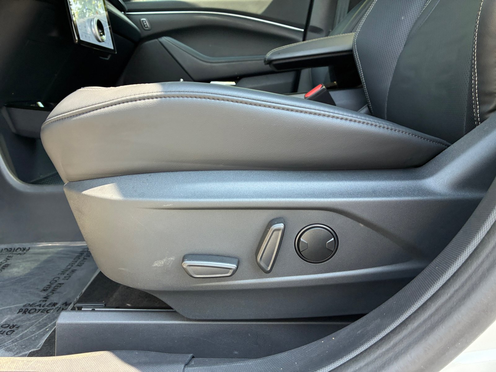 Certified 2024 Ford Mustang Mach-E Premium AWD/4WD image 14