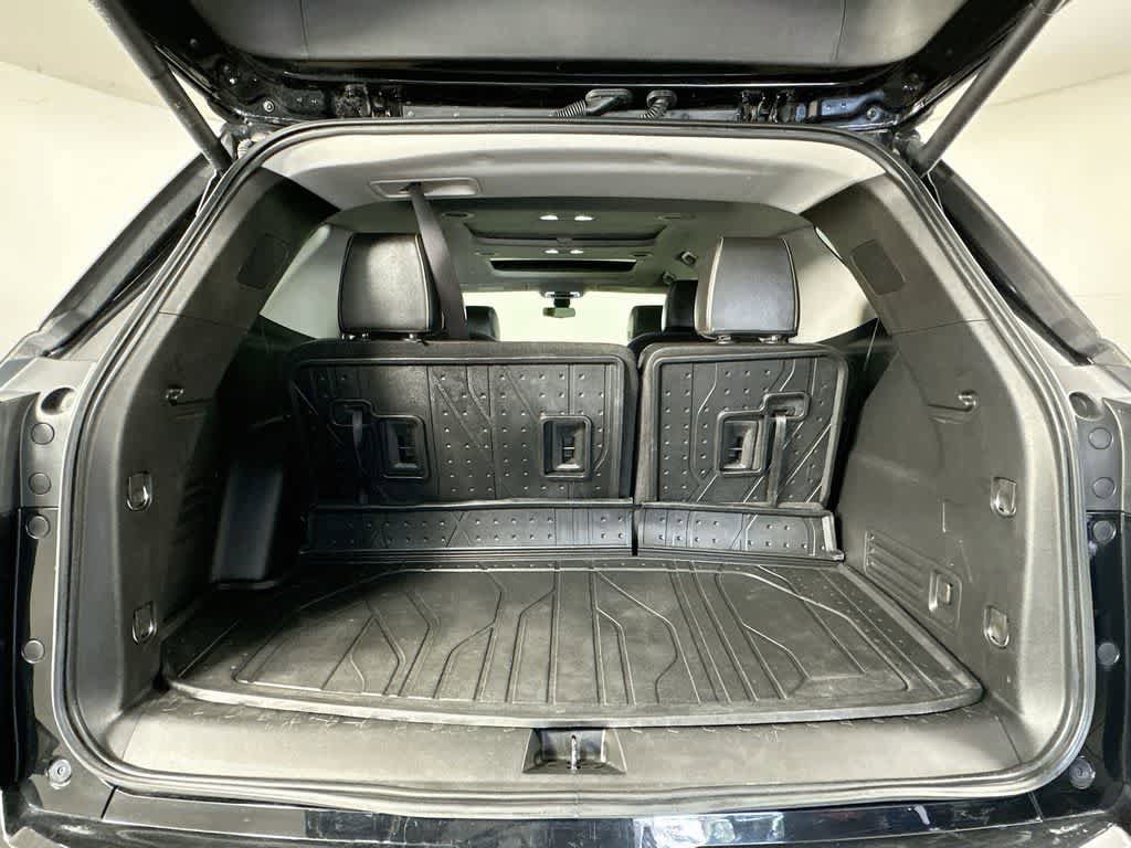 Used 2021 Chevrolet Traverse Premier w/ Redline Edition AWD/4WD image 21