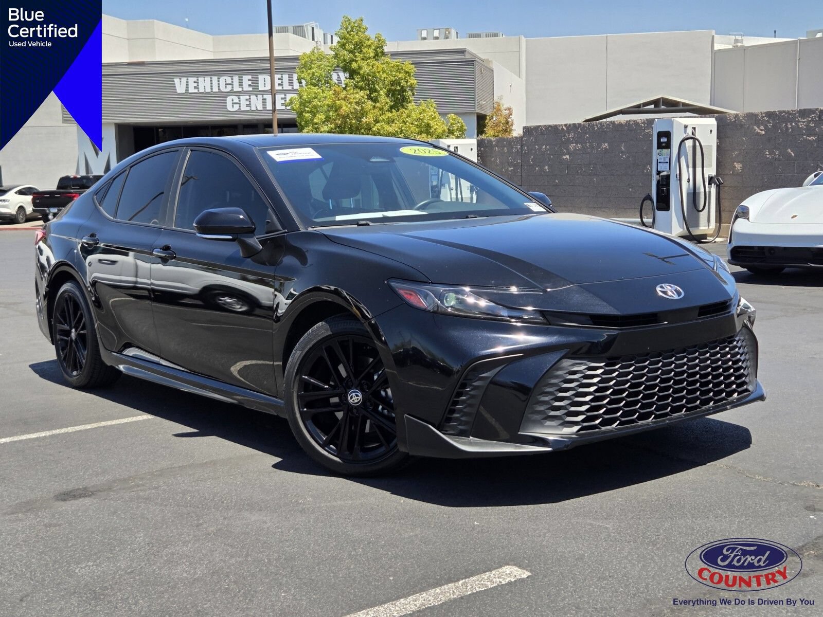 Used 2025 Toyota Camry SE